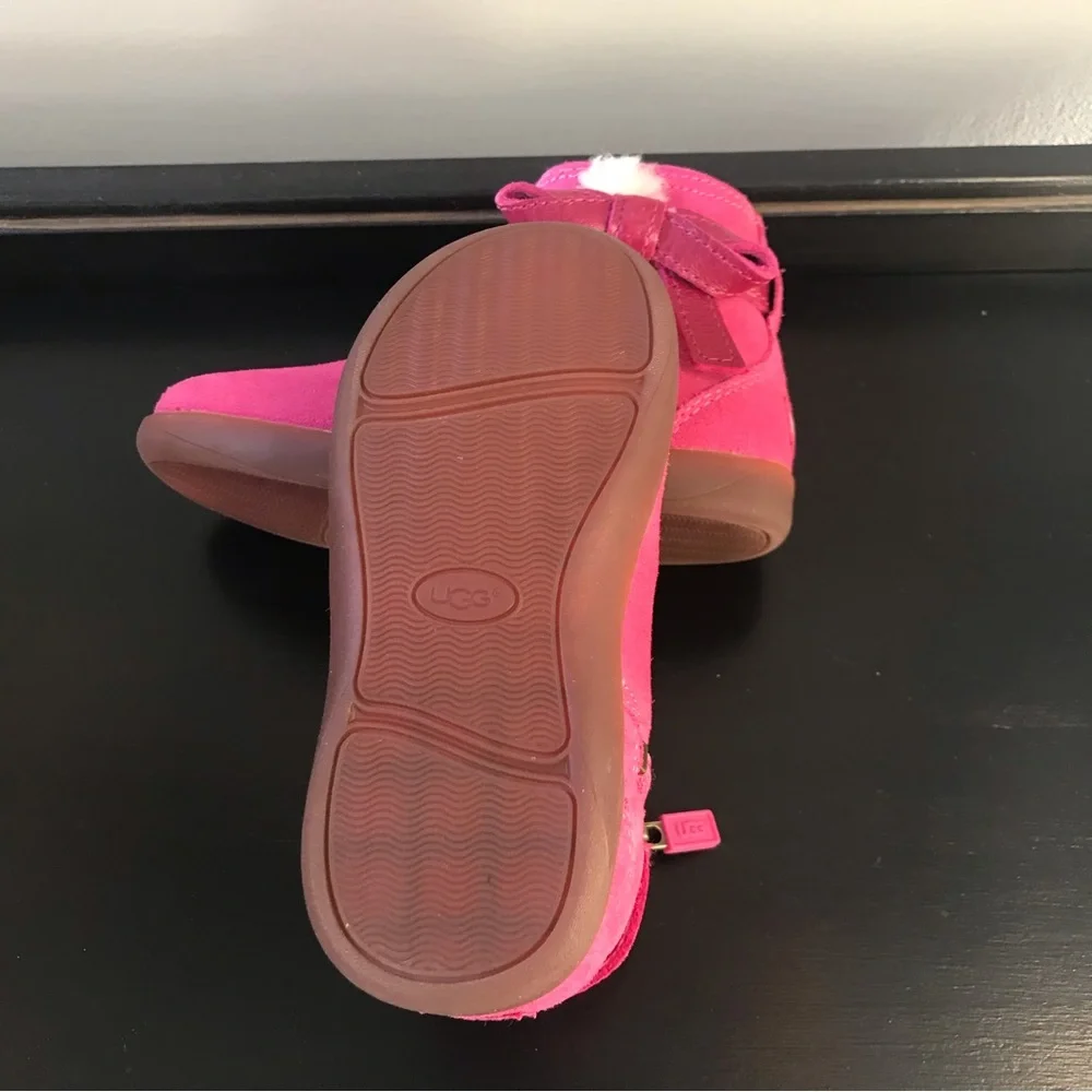 UGG Australia Libbie 1005151T Raspberry Suede, Bow Ankle Boots, Toddler Size 9.5